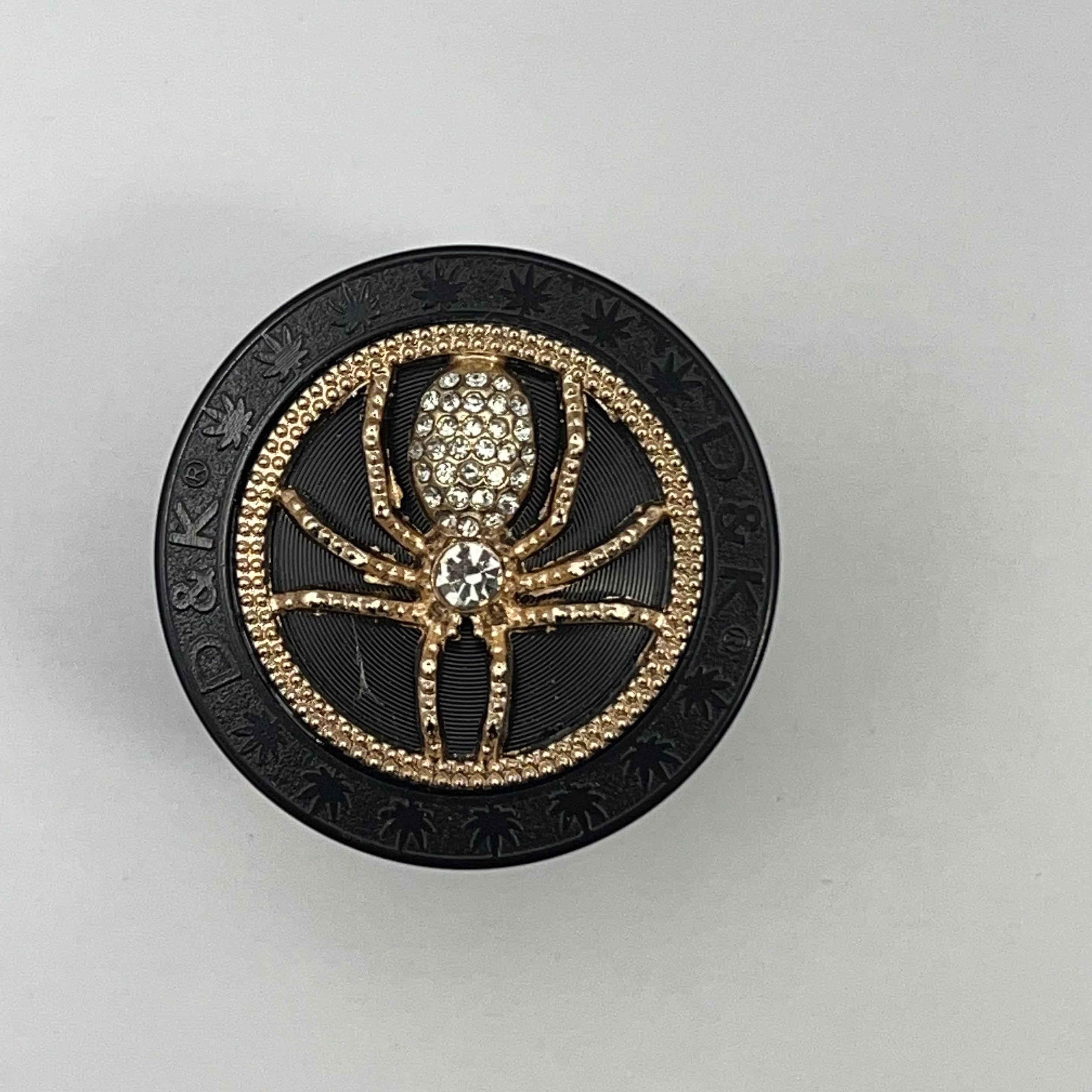 Black 4-piece Metal Grinder (8 designs)