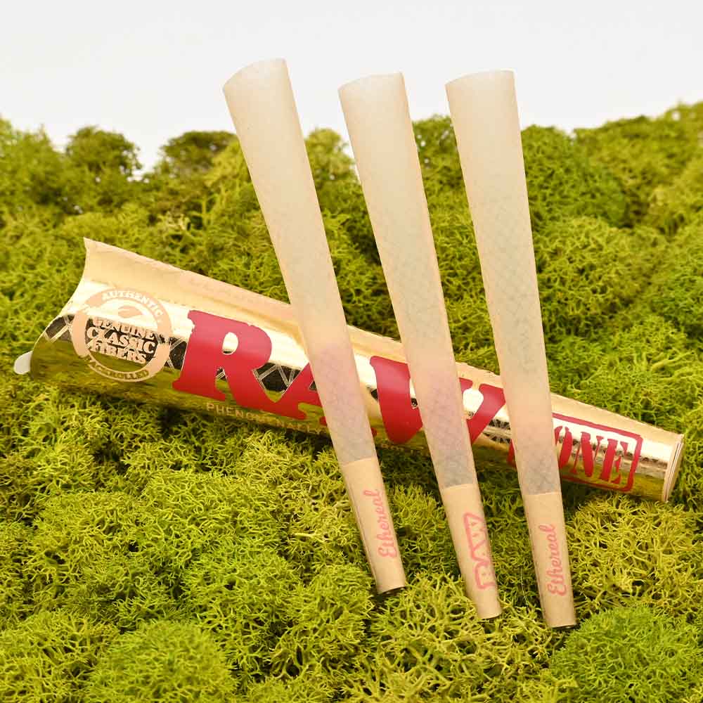 RAW Ethereal Gold Kingsize Pre-Rolled Cones (Pack of 3)