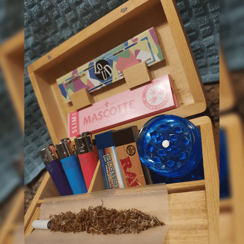 4SMOKE MEDIUM WOODEN STORAGE BOX WITH BENCH - munchterm